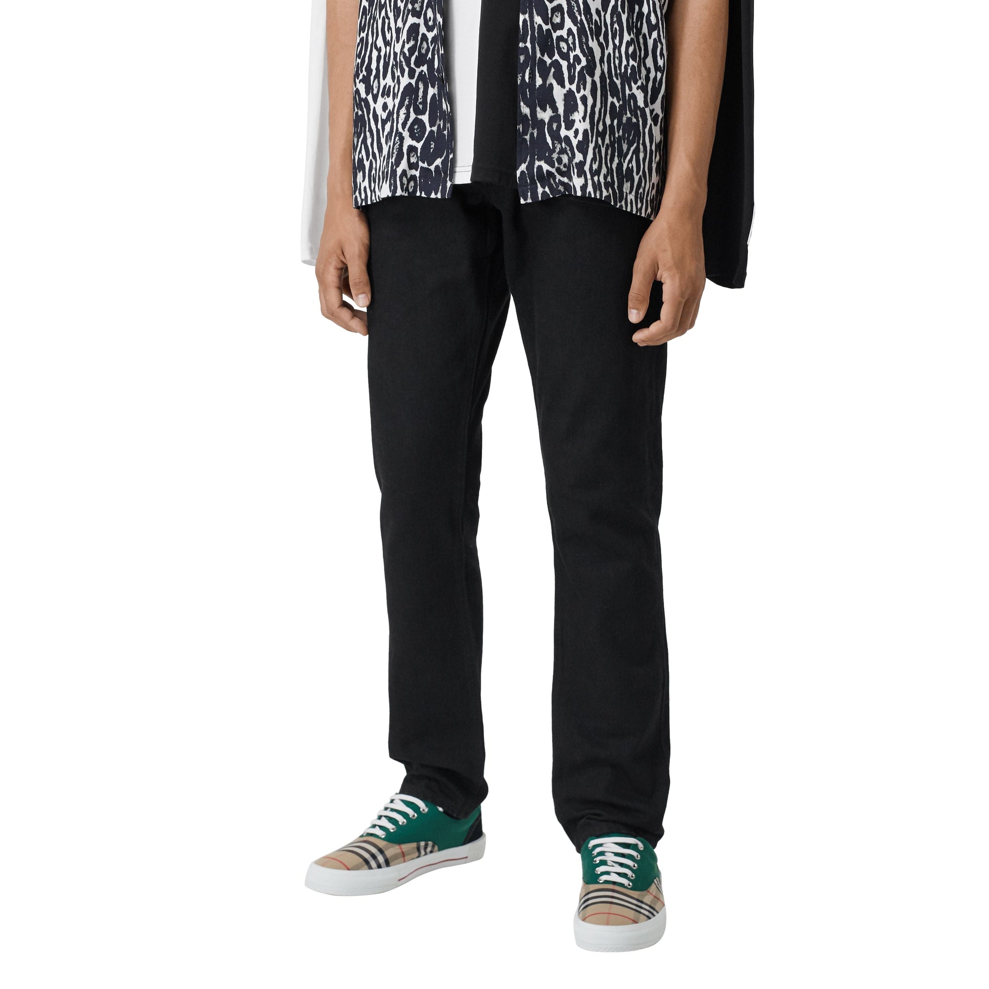 BLACK Jean droit en denim japonais