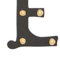 Bijou alphabet « E » en cuir clouté - Noir & Or Clair