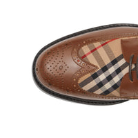 TAN/ARCHIVE BEIGE Derbies en cuir et Vintage check avec détails richelieu