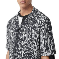 Chemise à manches courtes en sergé à imprimé léopard - Noir