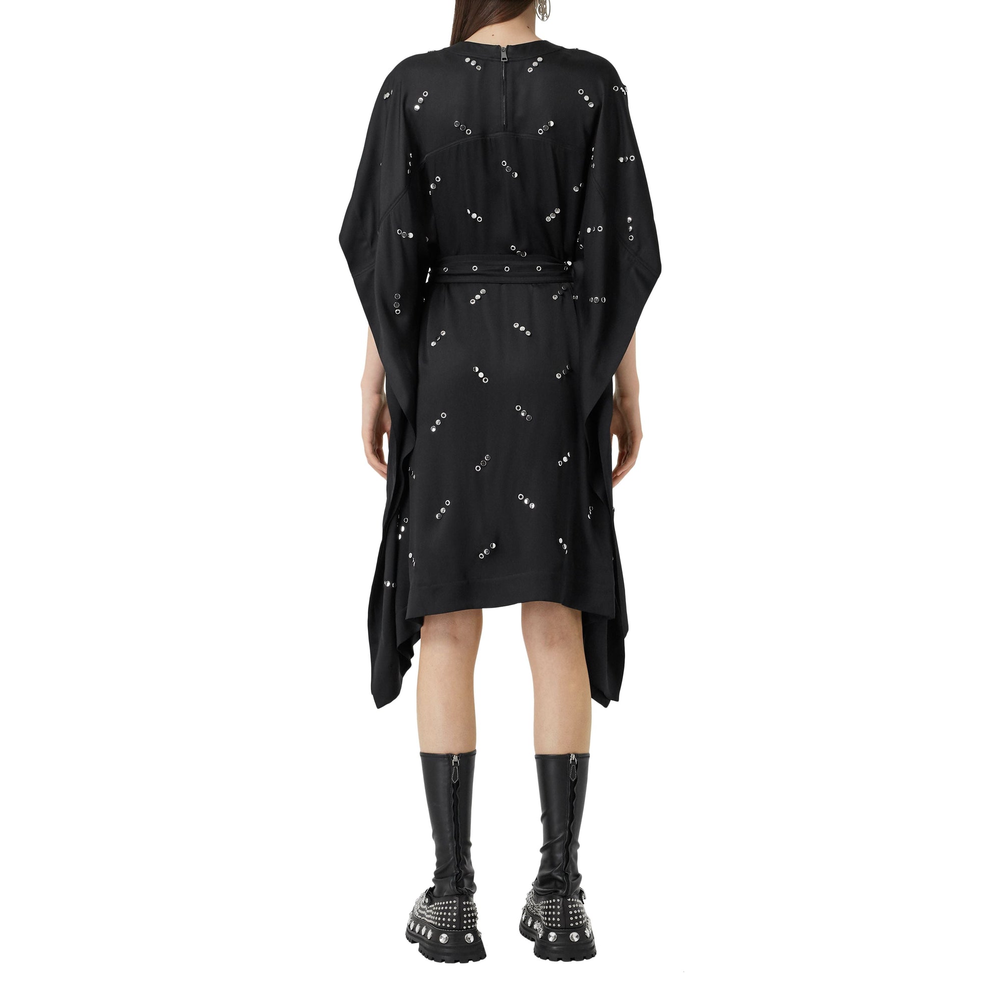 Robe en satin de soie avec manches à découpes et ornements - Noir