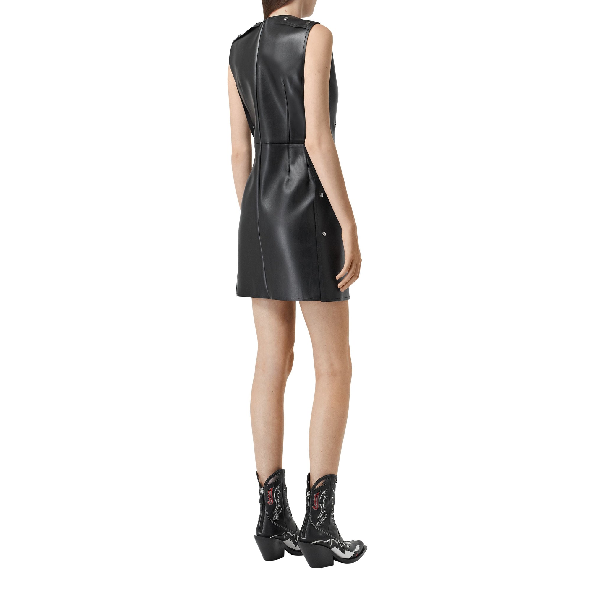 BLACK Minirobe en similicuir avec ornements
