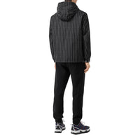 BLACK IP PAT Veste à capuche en nylon avec fines rayures à logo