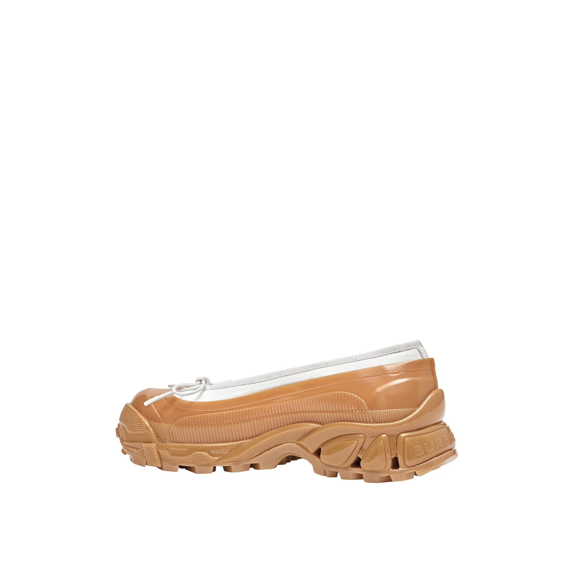 WHITE/AMBER Chaussures plates en cuir d'agneau avec surchaussure