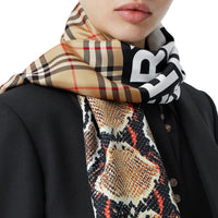 Foulard en soie à imprimé montage et logo - Beige d'Archive