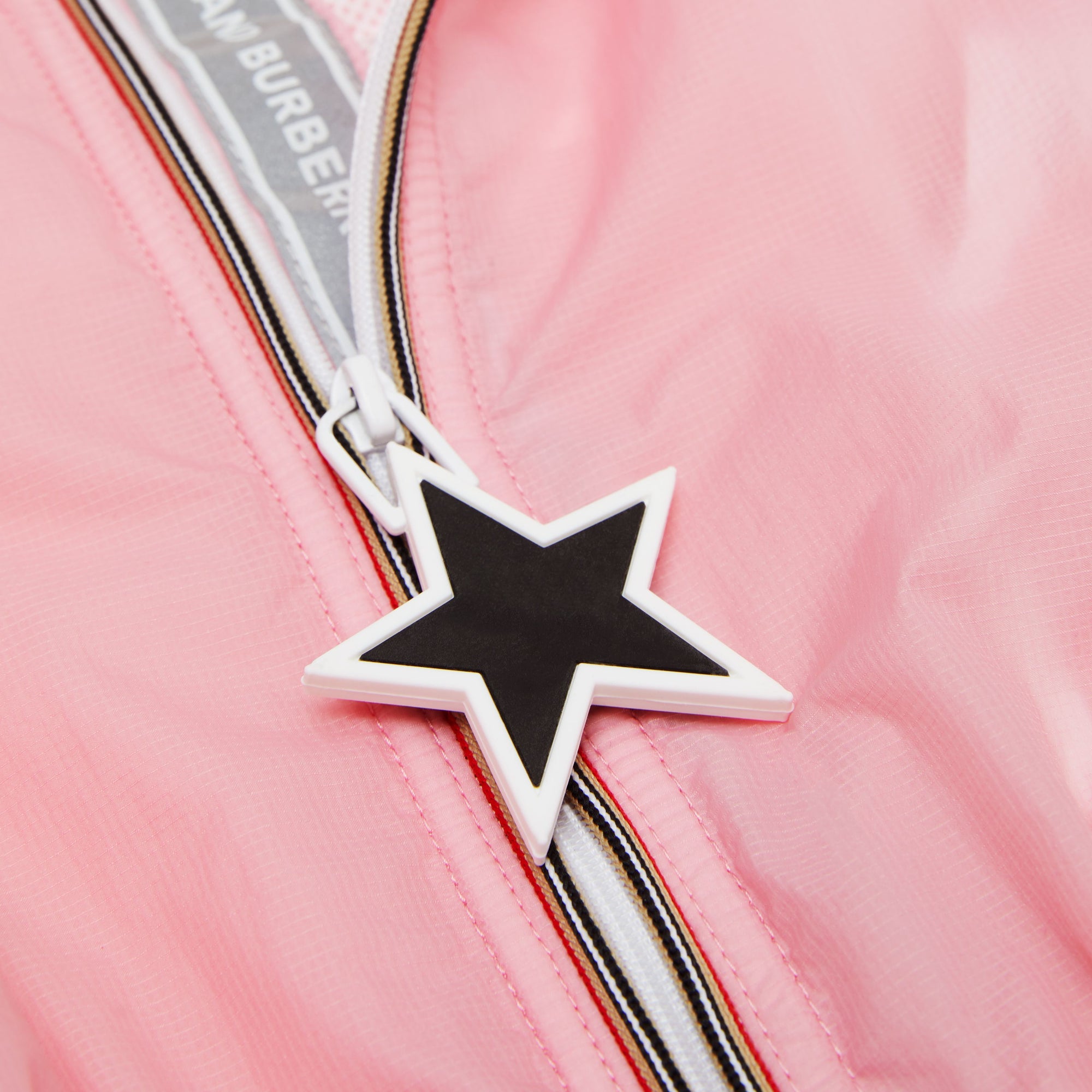 Veste légère à capuche avec logo et étoile - Rose bonbon