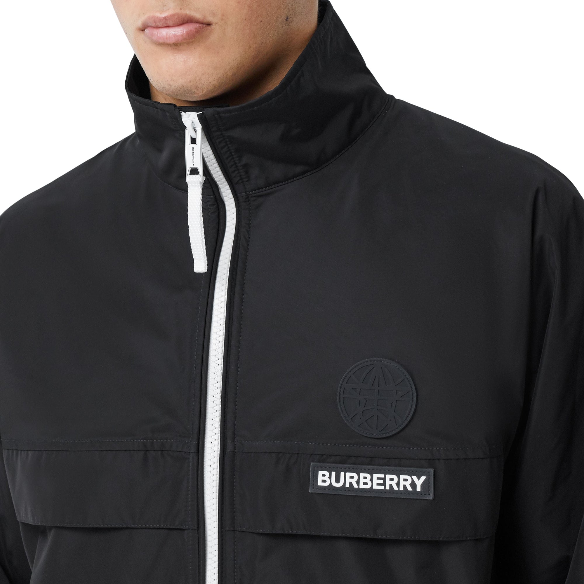BLACK Veste en taffetas à mémoire de forme avec globe