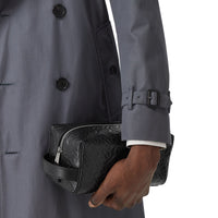 BLACK Pochette de voyage en cuir Monogram