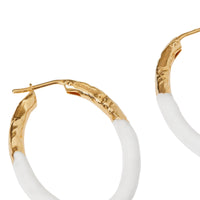L GOLD/WHITE Créoles en émail et plaqué or