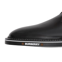BLACK Derbies en cuir surpiqué avec logo