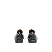 BLACK Derbies en cuir surpiqué avec logo