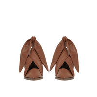 TAN Mules à bout pointu en cuir d'agneau avec nœud