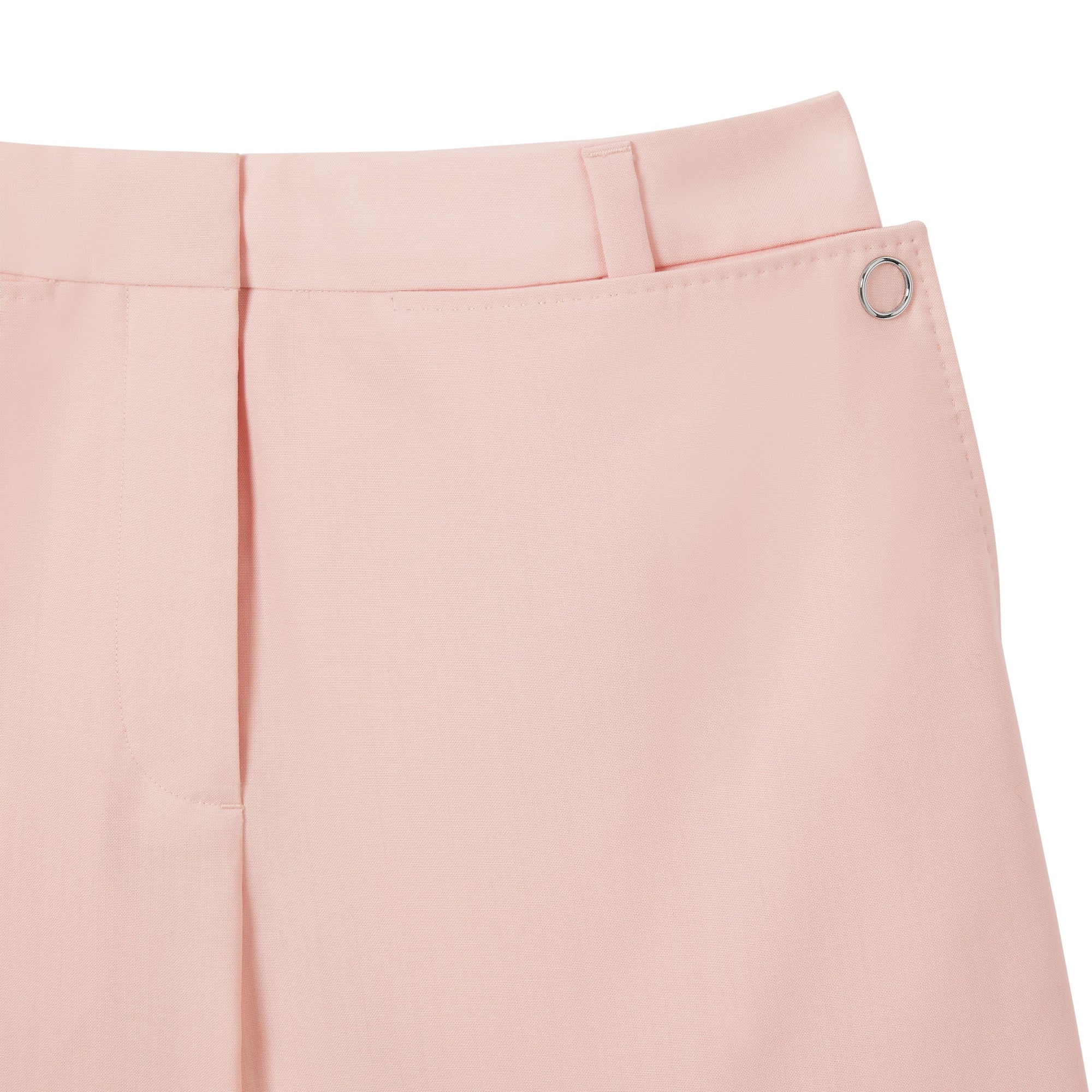SOFT PINK Short ajusté sur mesure en laine
