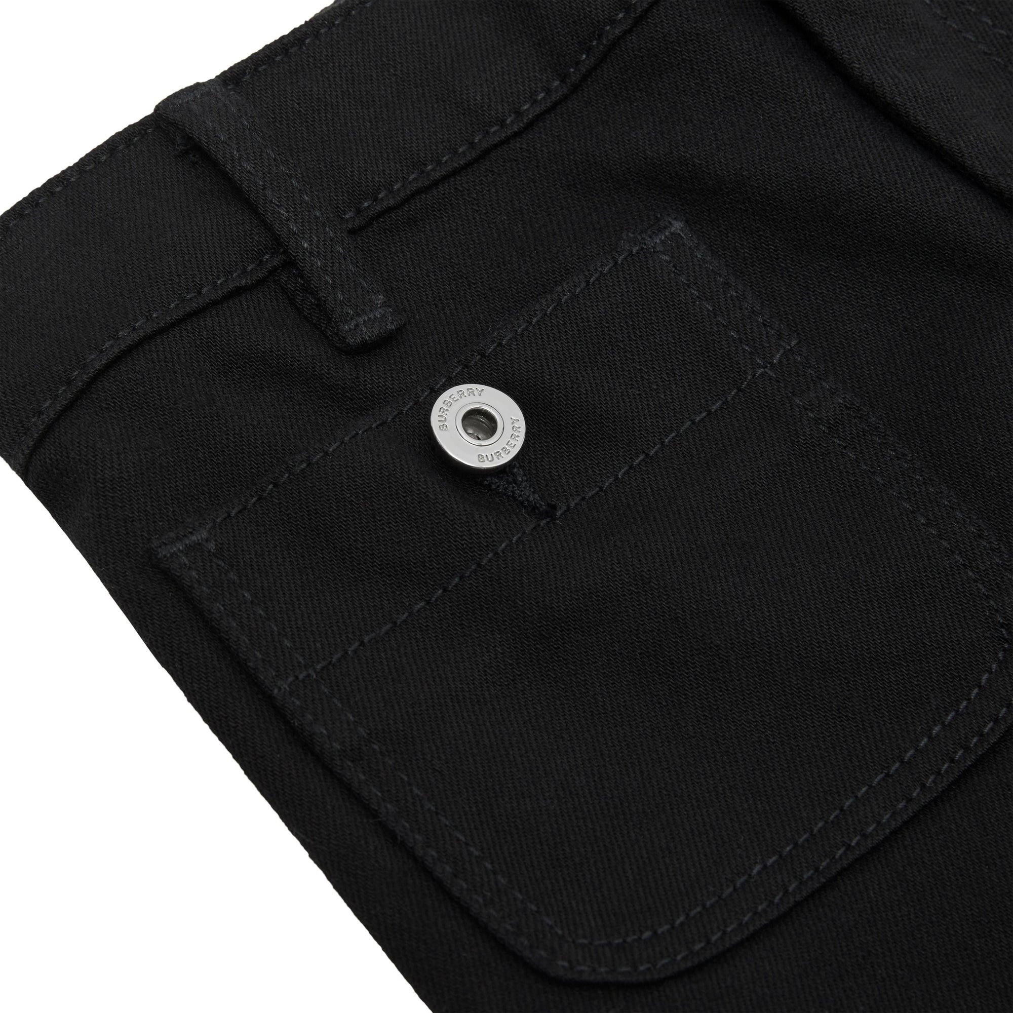 BLACK Jean en denim japonais avec logo