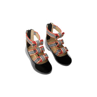 BLACK Chaussures en cuir verni avec nœuds à rayures iconiques