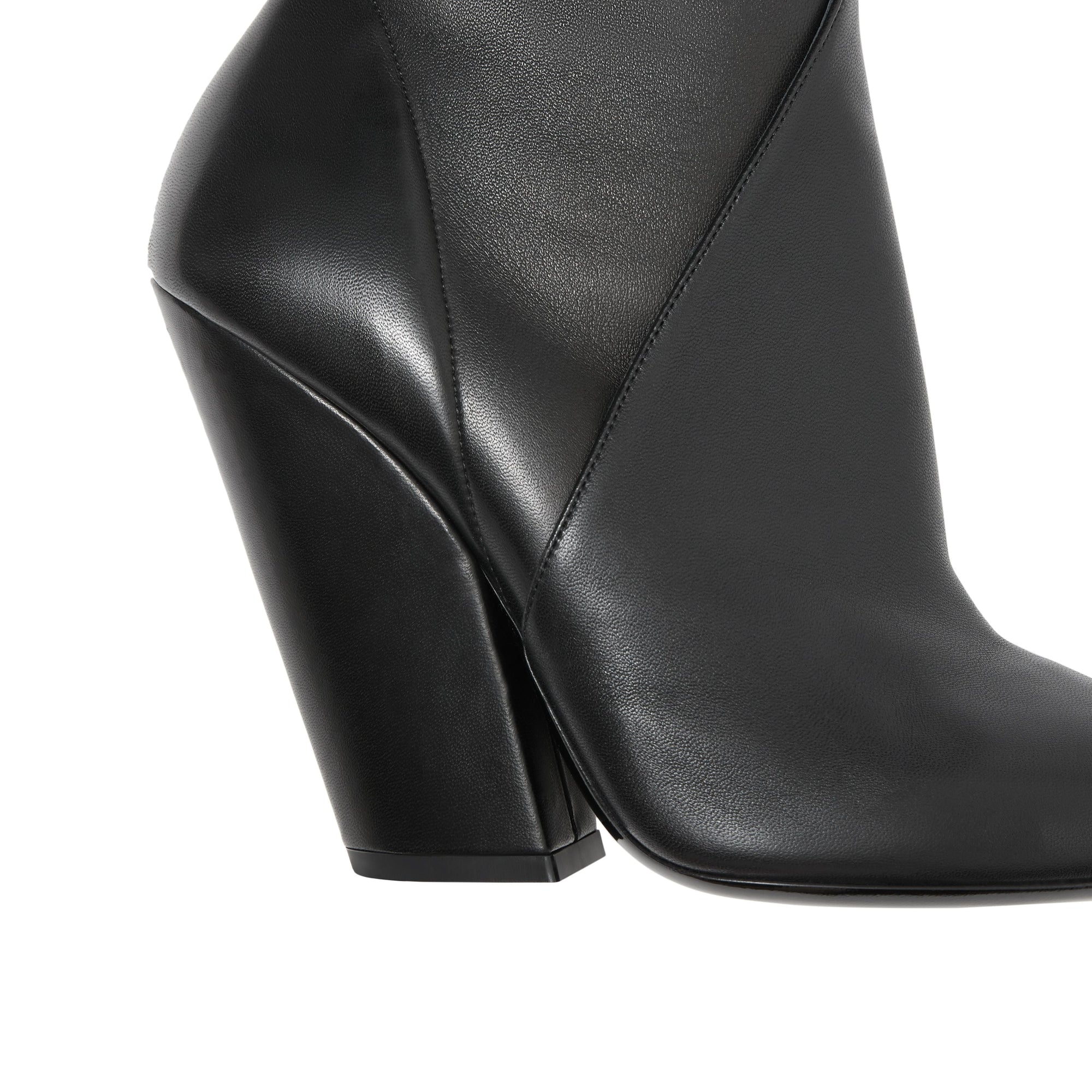 BLACK Bottines à panneaux en cuir d'agneau