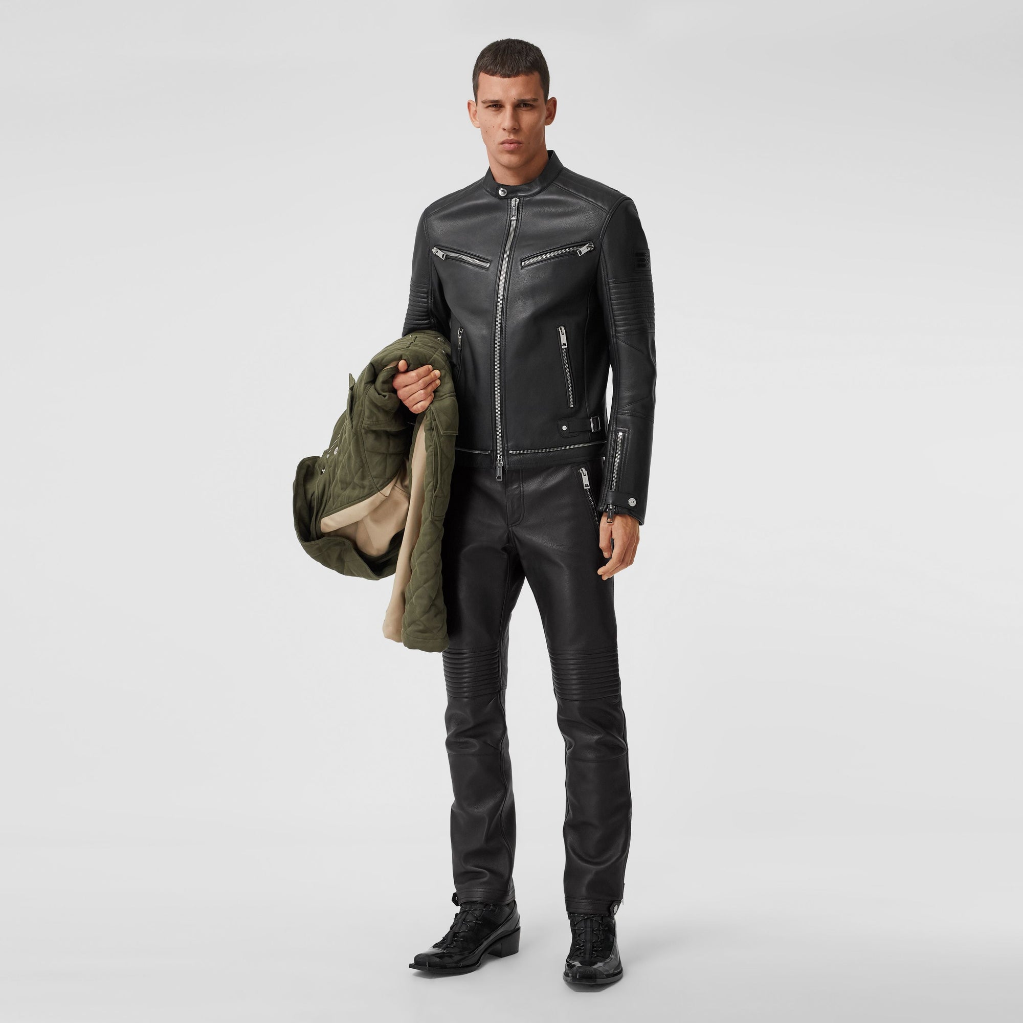 BLACK Pantalon en cuir contrecollé façon biker avec logo appliqué