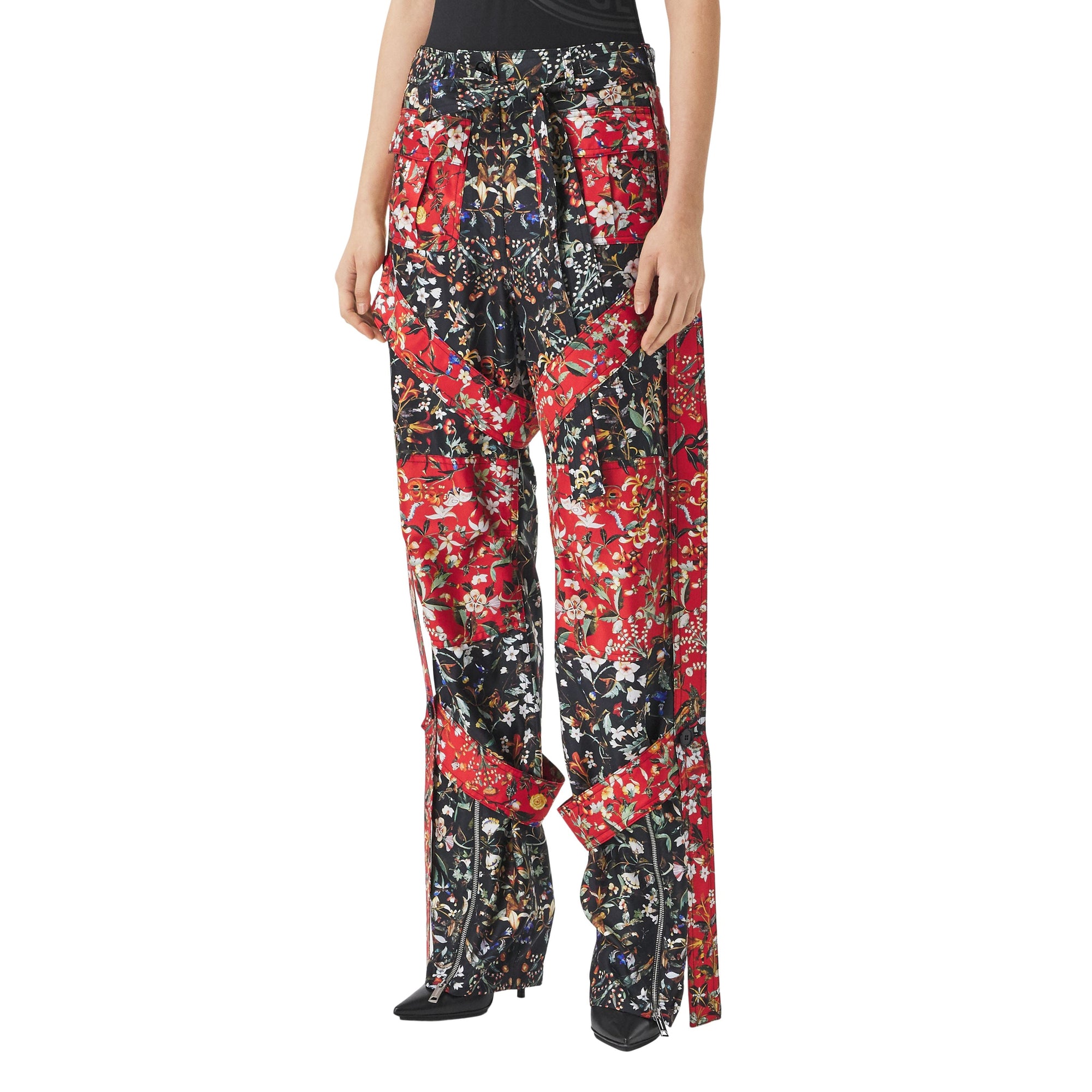 BLACK IP PATTERN Pantalon cargo en soie à imprimé floral avec lanières amovibles