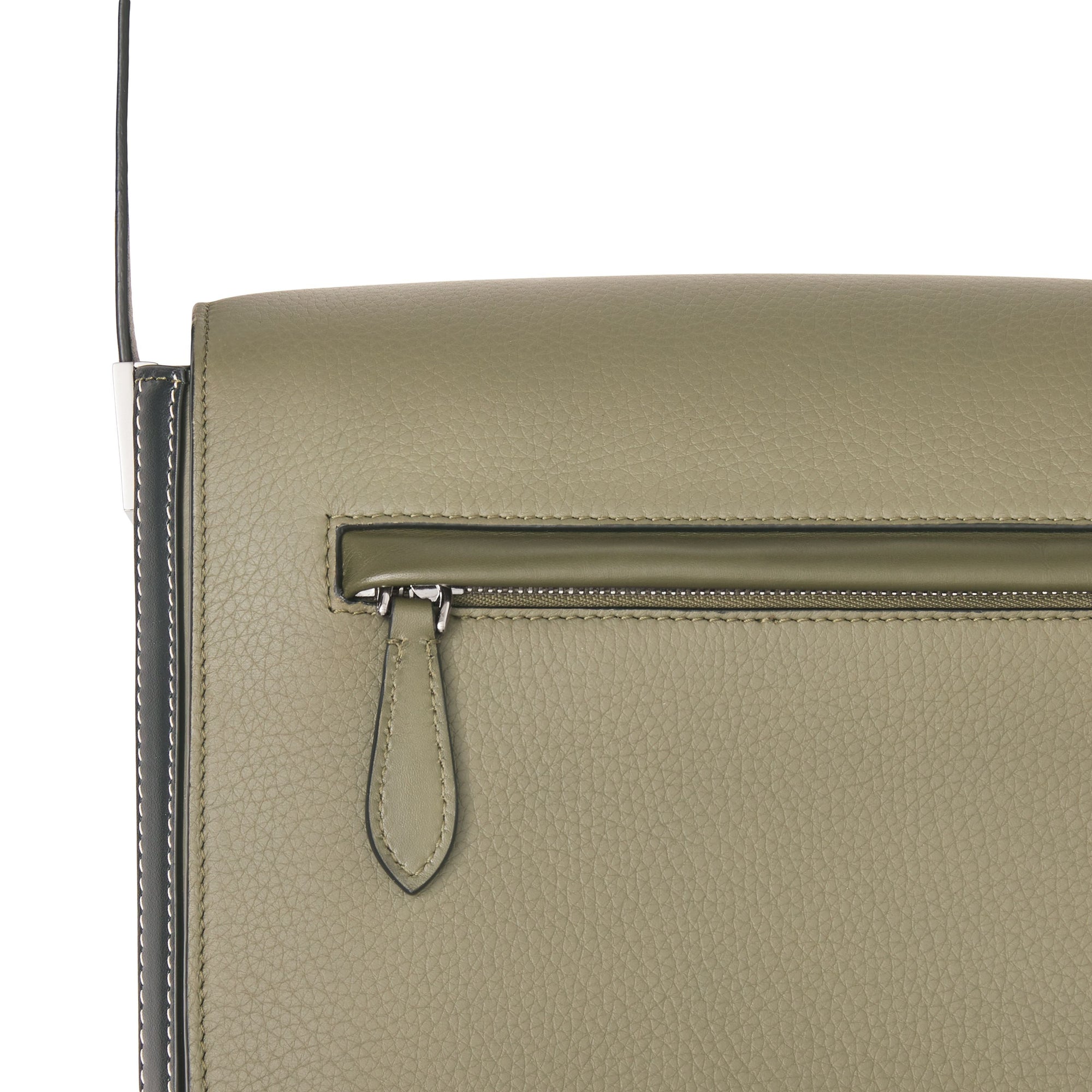 POPLAR GREEN/BLK Petit sac Messenger en cuir grainé