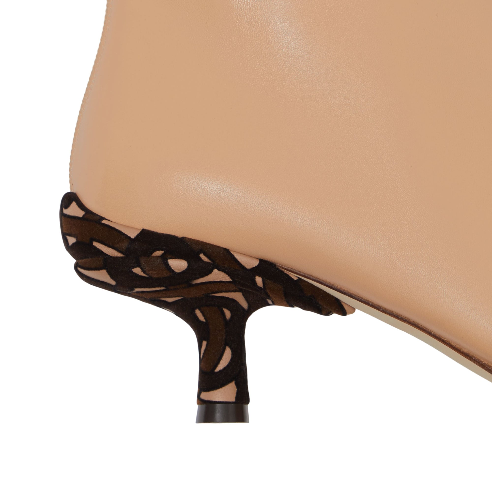 BEIGE Bottines à talon kitten heel en cuir d'agneau avec Monogram