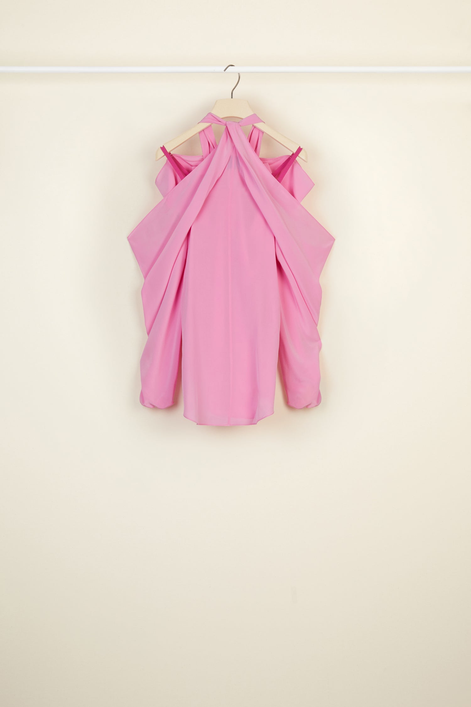 Blouse en soie à épaules dénudées - Pivoine