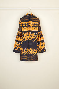 Robe courte imprimée à col lavallière - Noir et ocre
