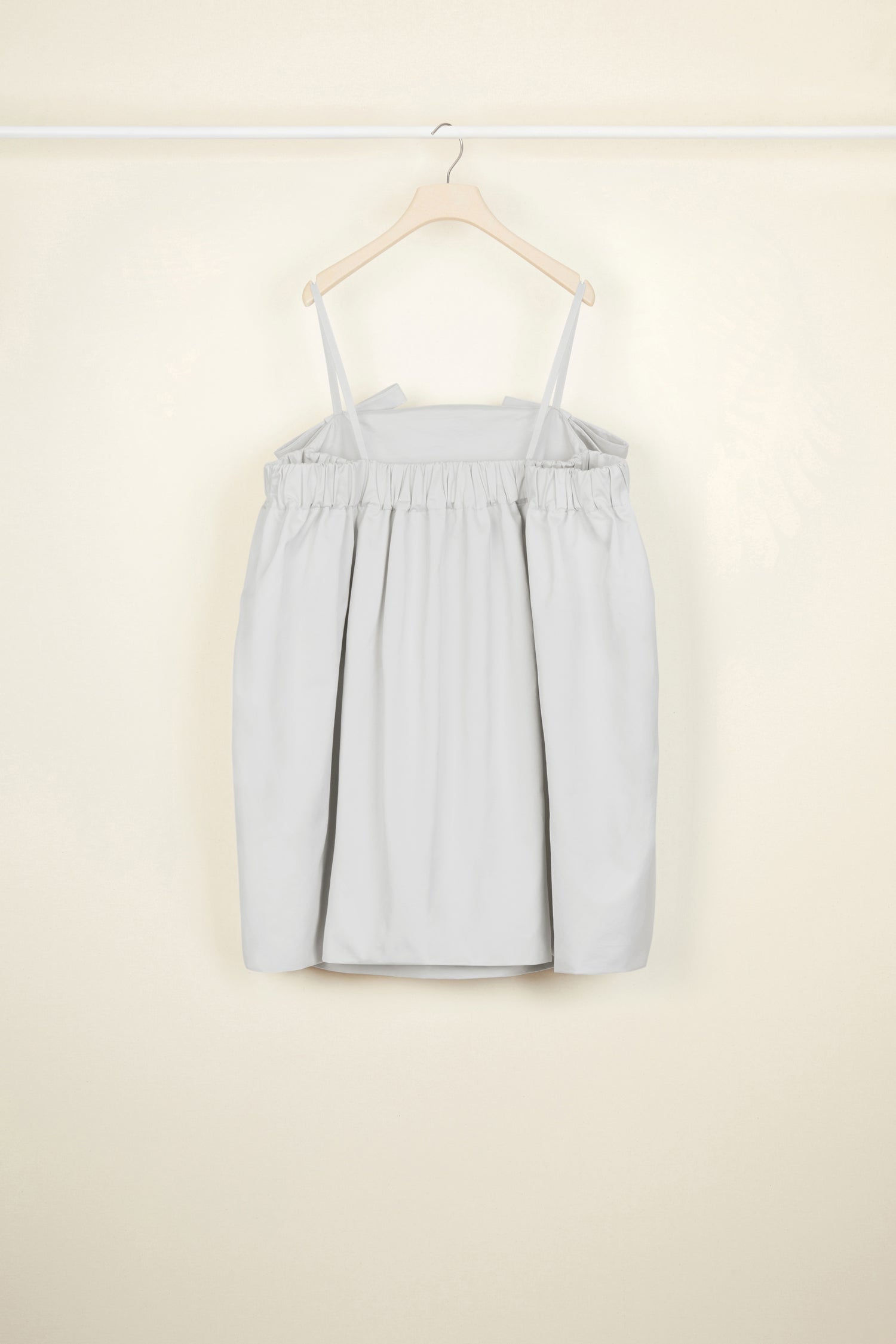 Robe cape à épaules dénudées - Gris clair