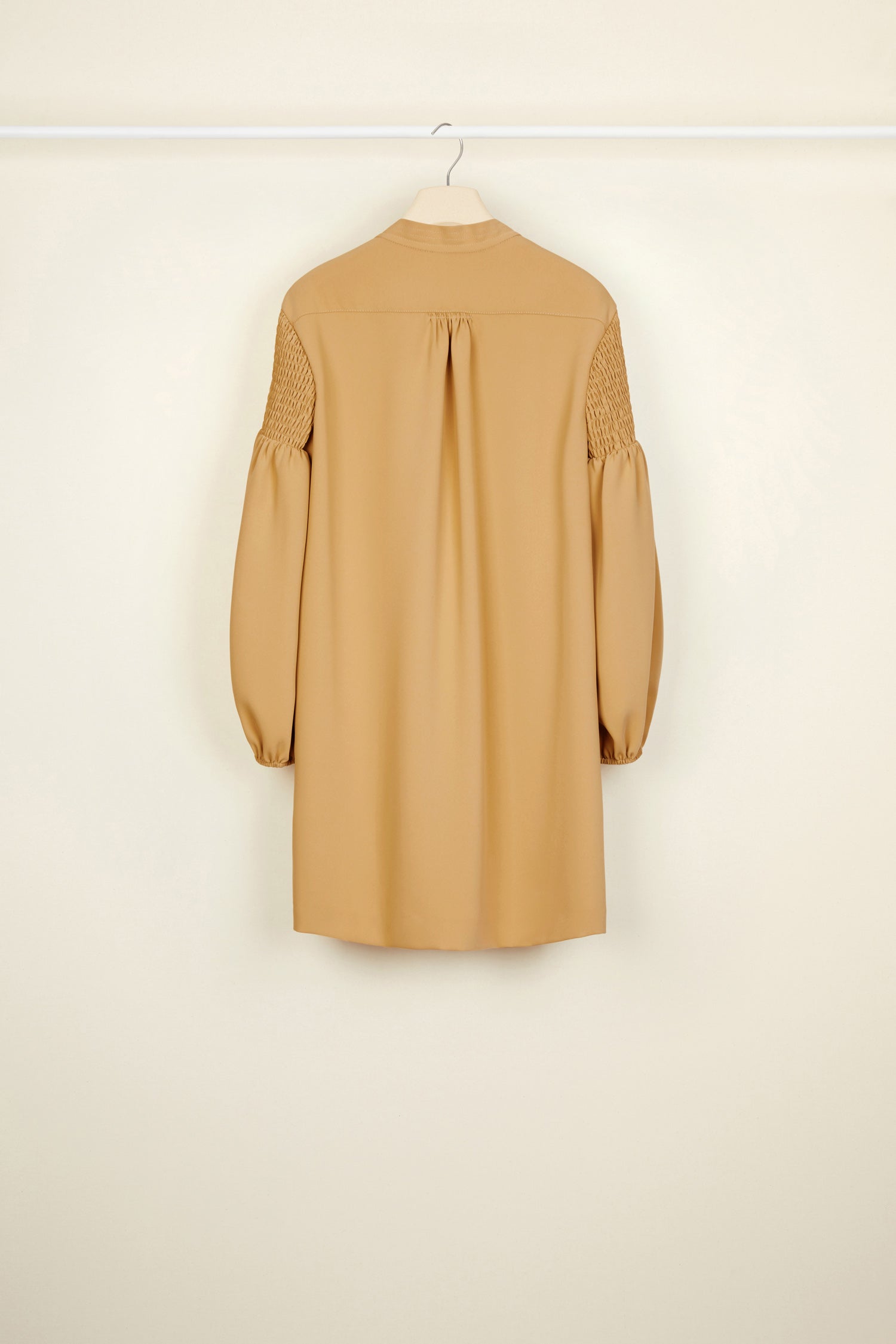 Robe à plastron en dentelle - Sable
