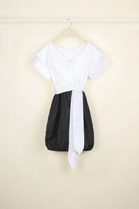 Robe boule en coton à dos croisé - Noir et Blanc