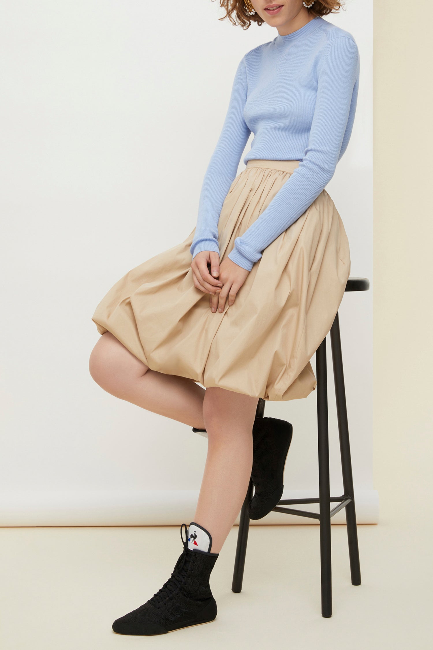 Pull en laine et soie à découpes dos - Bleu
