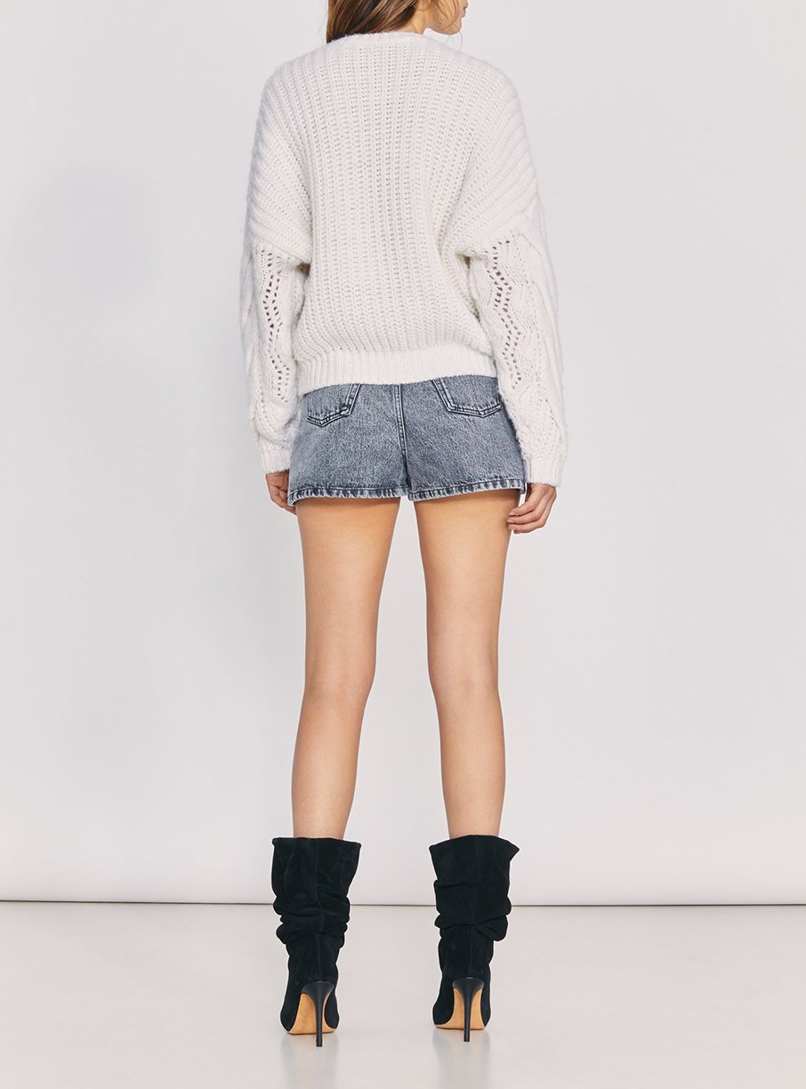 Short Moga - Snow Black