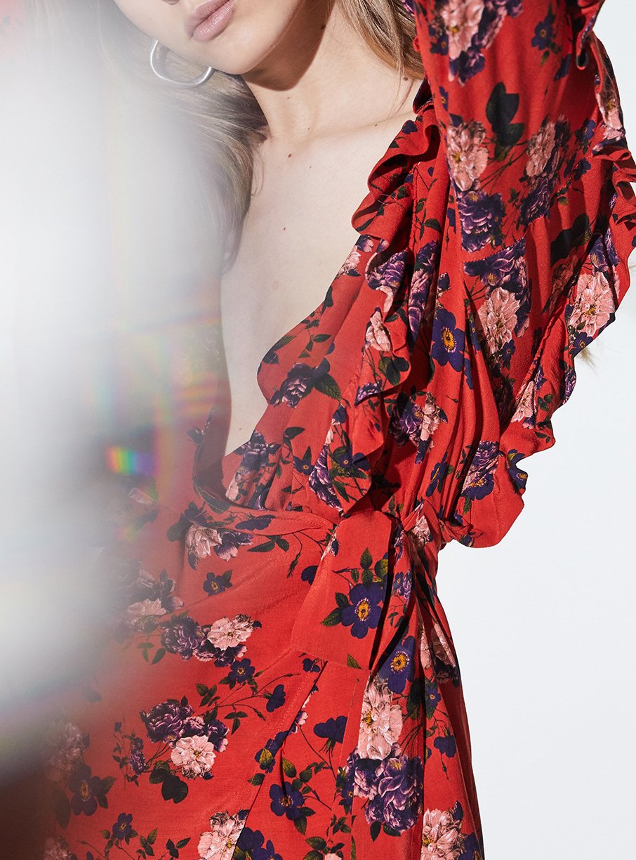 Robe Nucha - Red