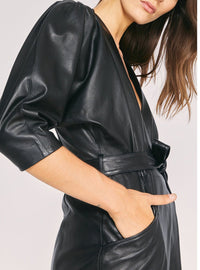 Robe Lanika - Black