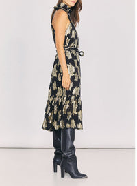 Robe Laza - Black & Gold
