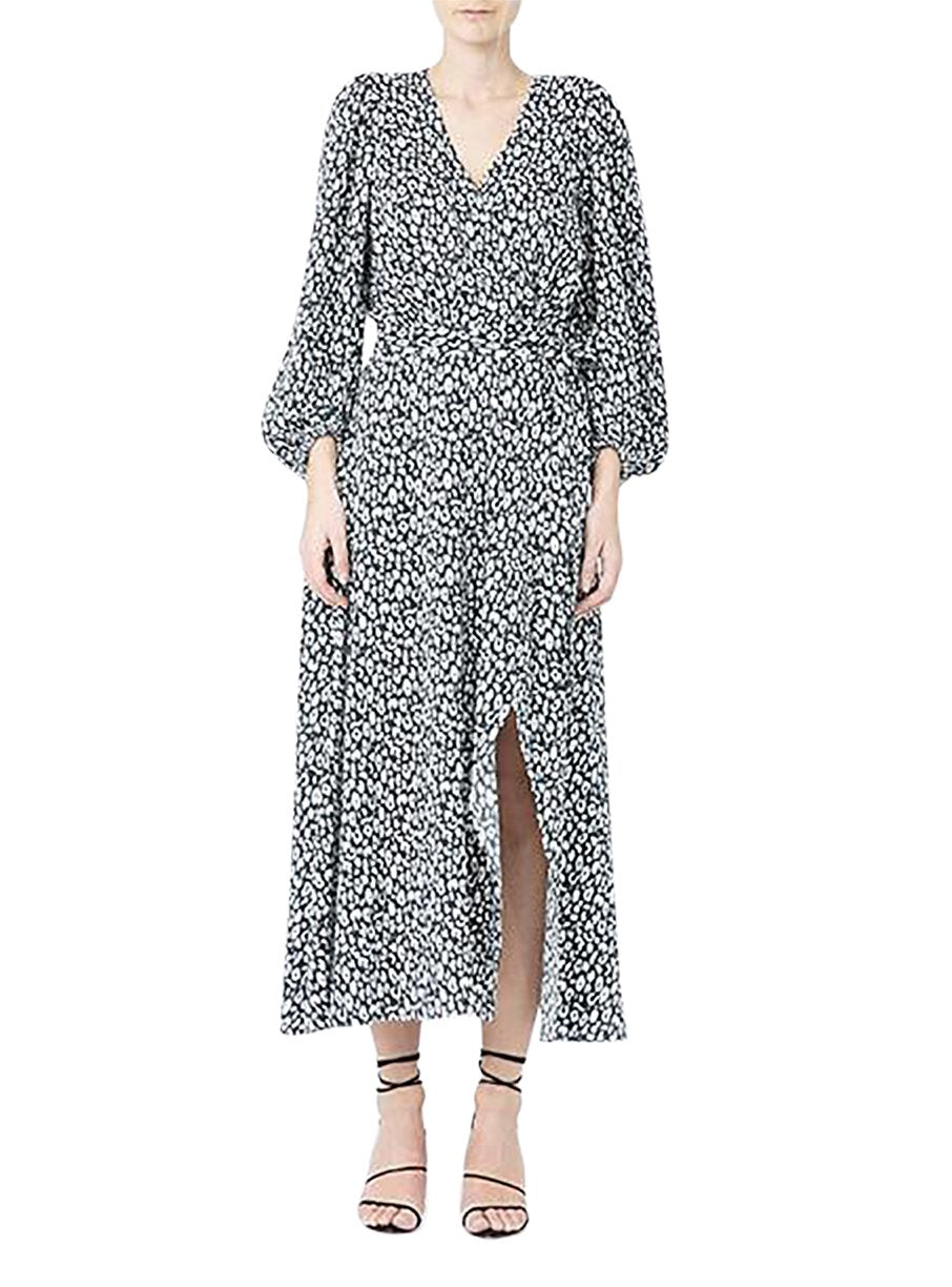 Robe Zanaka - White